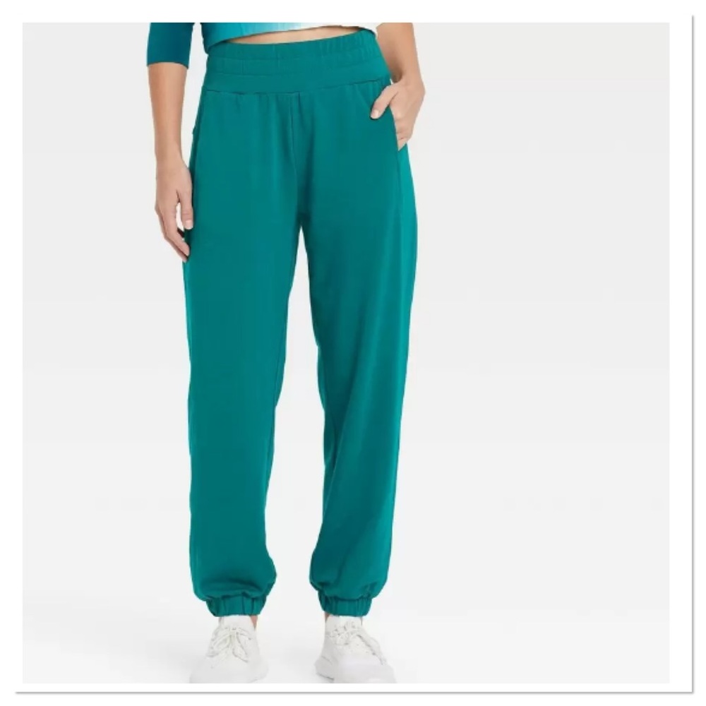 Women’s Mid-Rise French Terry Joggers Joylab NWT